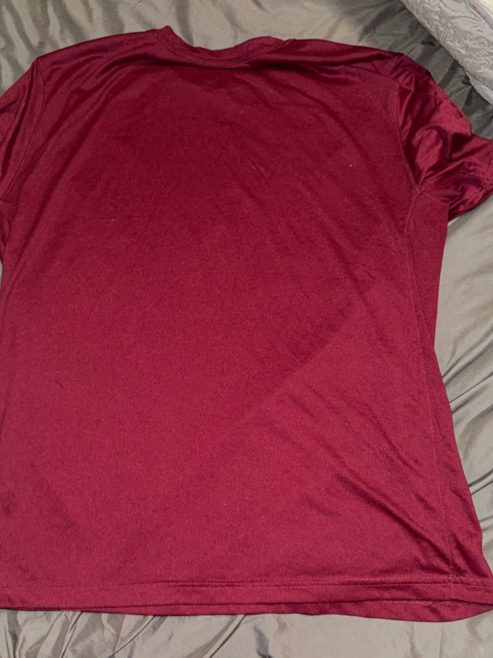 Nike Men's Burgundy Short-Sleeve Crew Tee